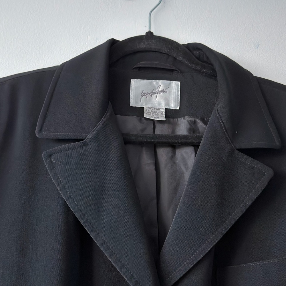 Classic Black‎ Women's Button Down Coat - Picture 2 of 4
